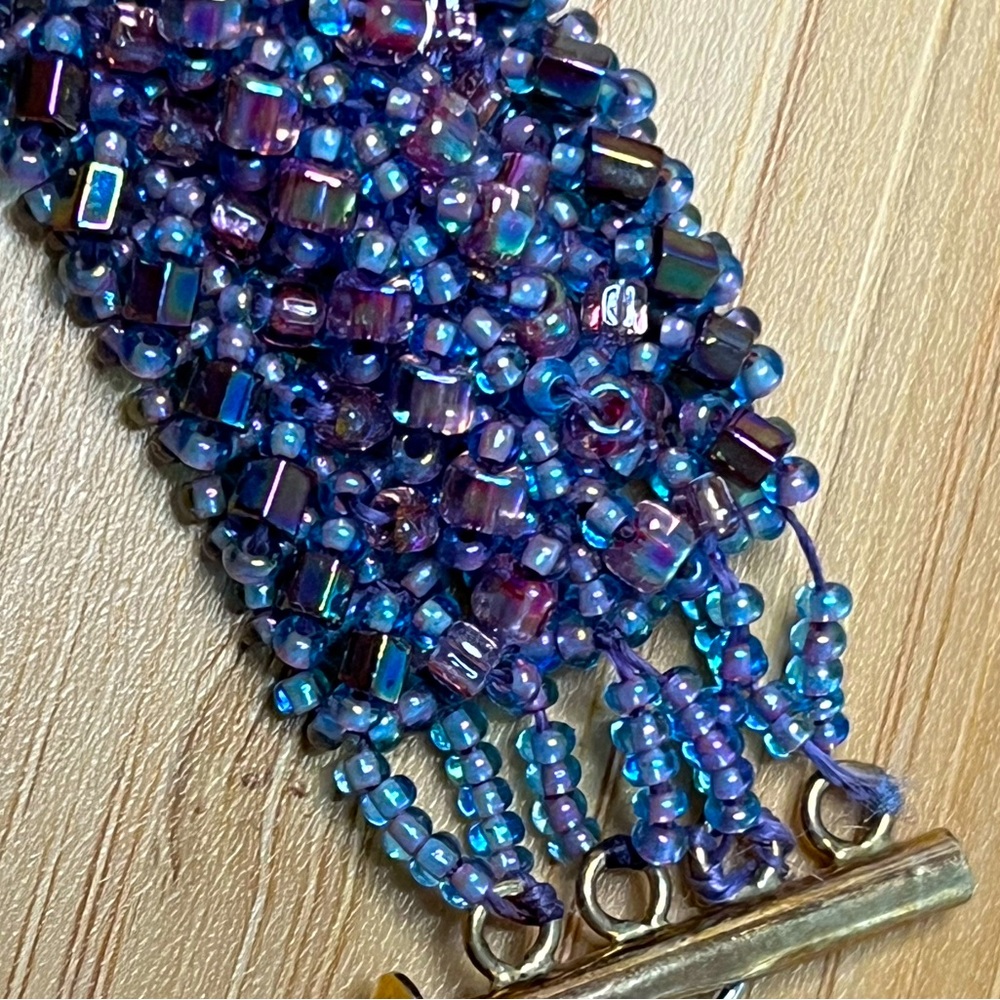 Vintage purple beaded bracelet 7”